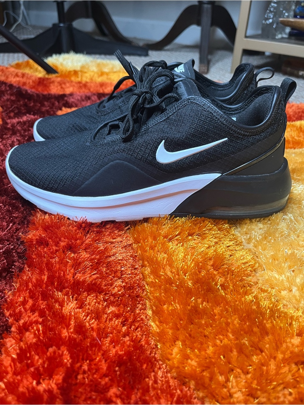 Nike zoom Black and White Men's Athletic Sneakers